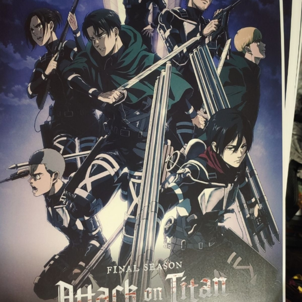 2 Attack on titans posters - Picture 2 of 2